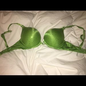 Victoria Secret Bombshell Bra